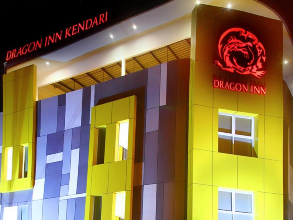 Dragon Inn Kendari Exterior photo